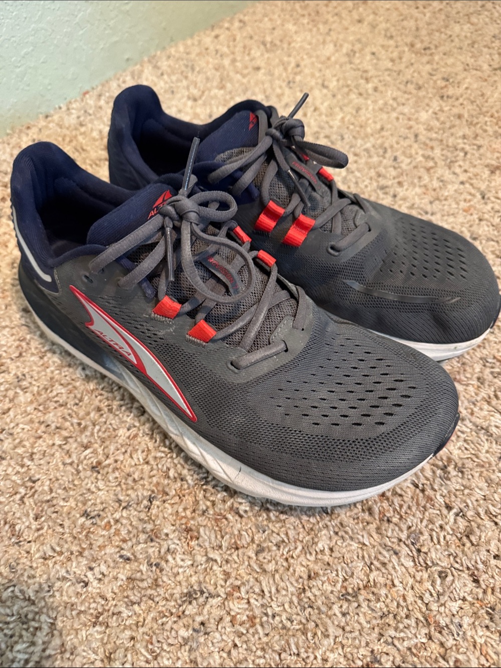 Altra Men's Gray, Blue and Red Performance Running Shoes
